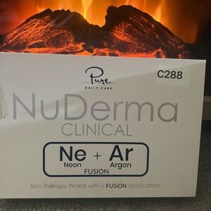 Pure Daily Care NuDerma Clinical Skin Therapy Wand